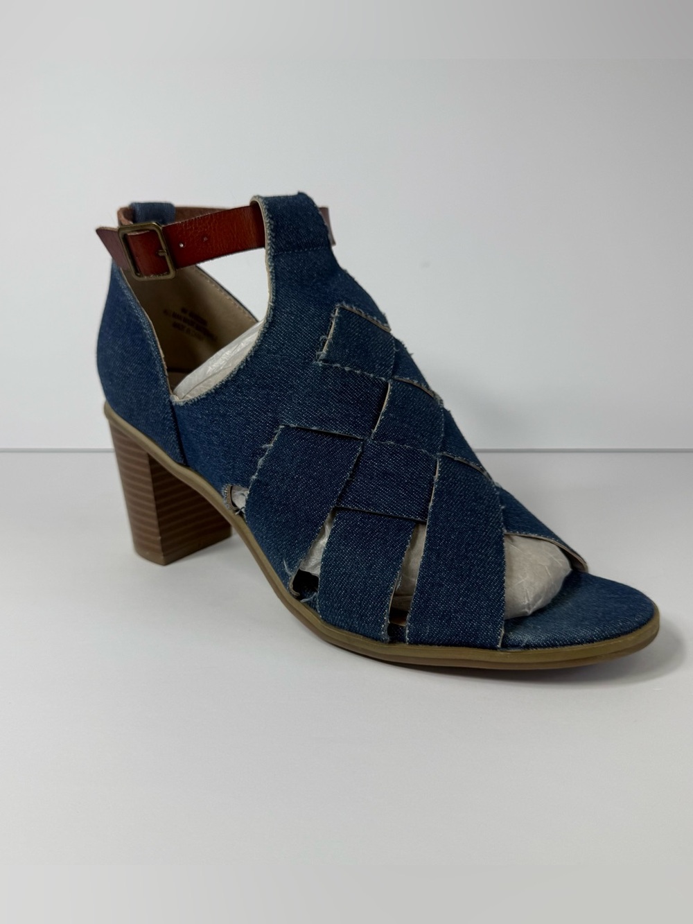 C Comfort Est. 1946 Denim Woven Strappy Peep Toe Block Heel Sandals Size 9M